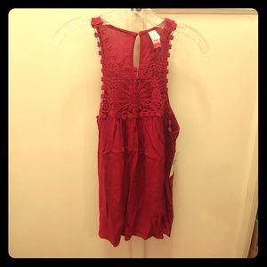 No boundaries lacy front tank top